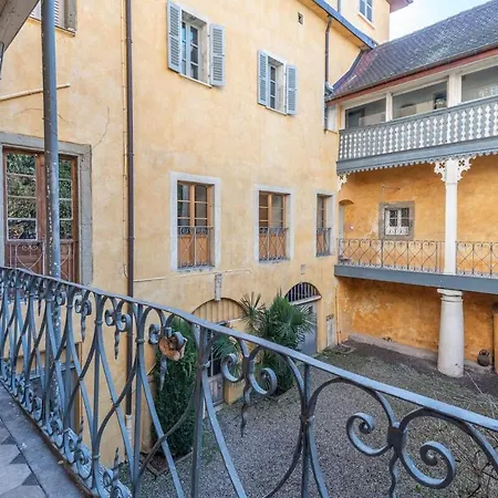 Appartement T2 D'exception Au Chateau De Fonbonne