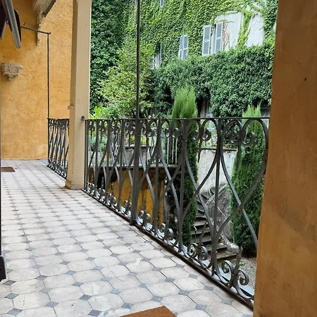 Апартаменты T2 D'exception Au Chateau De Fonbonne Эвиан-ле-Бен