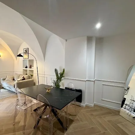 Apartment T2 D'exception Au Chateau De Fonbonne *